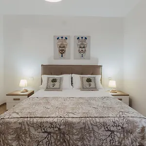 House Island Ortigia Apartment Syracuse