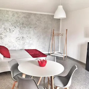 Red Tower Venice - 2 Mins From Vce Airport- Free Wifi Italie