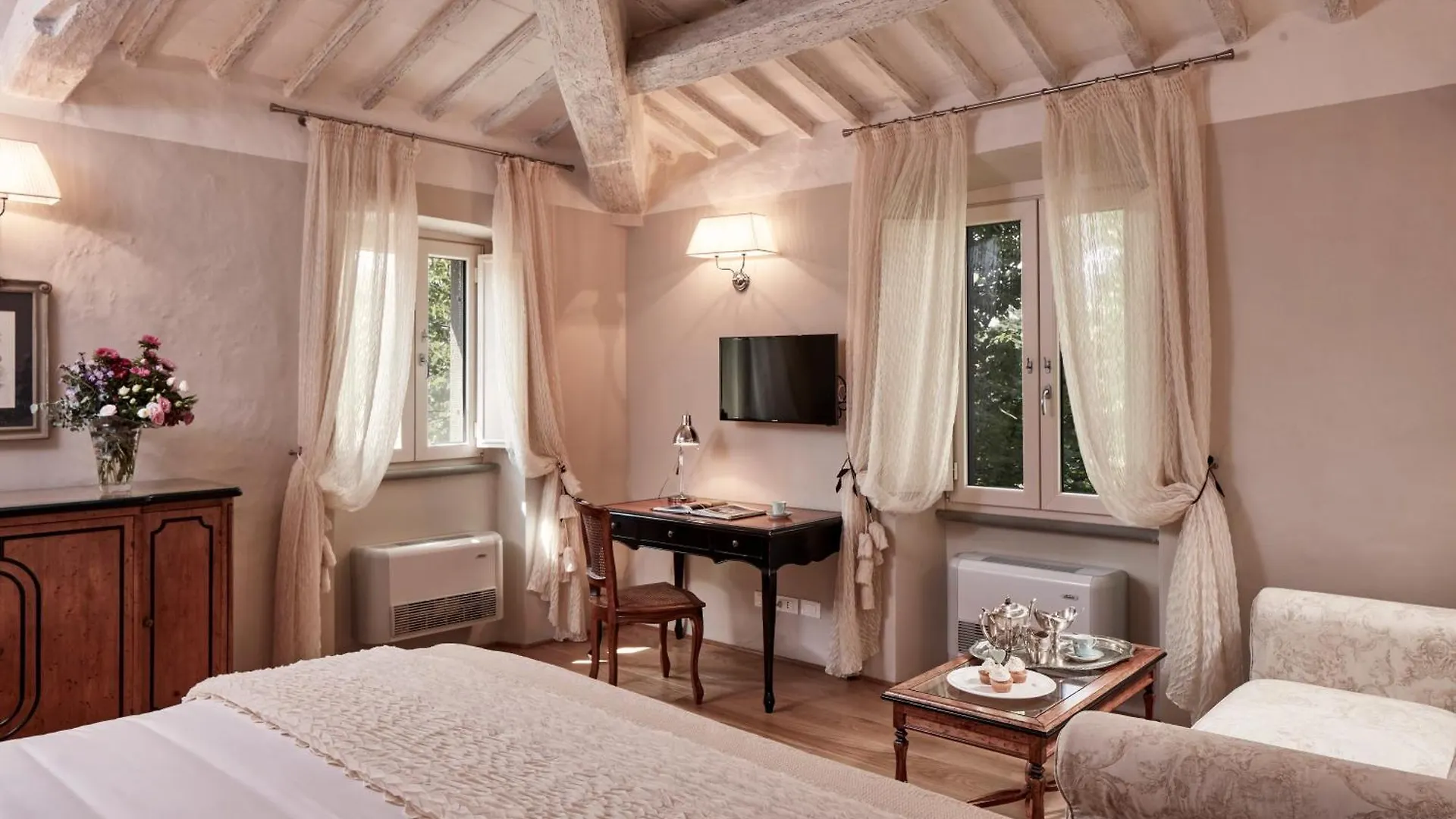 Villa Di Piazzano - Small Luxury Hotels Of The World Cortona 5*,